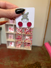 Load image into Gallery viewer, Valentines Day earrings