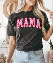 Load image into Gallery viewer, Mama & Mini hearts arch