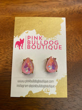 Load image into Gallery viewer, Stud Earrings