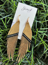 Load image into Gallery viewer, Jems by Jess Short Leather Feathers