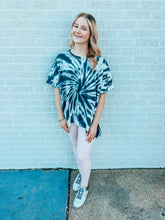 Load image into Gallery viewer, Tie-dye oversized French Terry Top
