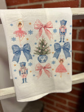 Load image into Gallery viewer, Christmas Tea Towels

