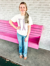 Load image into Gallery viewer, Beth mid rise straight leg cuff jeans
