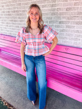 Load image into Gallery viewer, Spring plaid babydoll top
