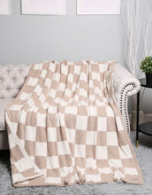 Load image into Gallery viewer, Checkered blankets
