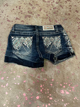 Load image into Gallery viewer, Denim Grace Shorts, 27
