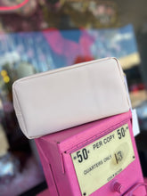 Load image into Gallery viewer, Zip customizable travel bags
