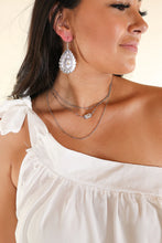 Load image into Gallery viewer, 3 layer necklace w crystal stone
