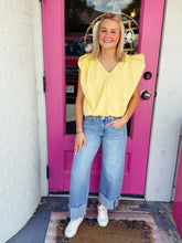 Load image into Gallery viewer, Slouchy Crop Barrel Jeans With Double Waistband
