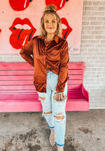 Load image into Gallery viewer, Satin button up collared shirt
