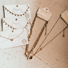 Load image into Gallery viewer, Assorted chain necklaces
