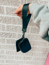 Load image into Gallery viewer, Dual Pouch Wristlet
