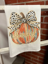 Load image into Gallery viewer, Thanksgiving Tea Towels
