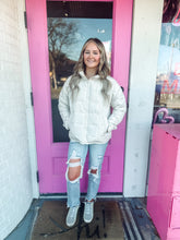 Load image into Gallery viewer, Puffer quilted jacket
