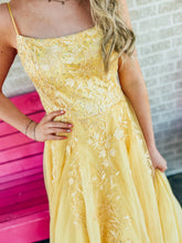 Load image into Gallery viewer, light yellow say yes to the prom womens formal dress, 11
