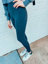 Load image into Gallery viewer, Lycra Blend High-Waist leggings
