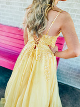 Load image into Gallery viewer, light yellow say yes to the prom womens formal dress, 11
