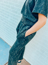 Load image into Gallery viewer, Acid wash French Terry set
