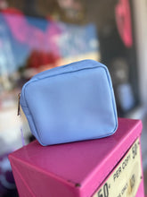 Load image into Gallery viewer, Zip customizable travel bags
