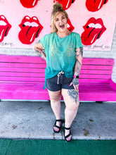 Load image into Gallery viewer, Mint Torrid Womens Top, 22/24
