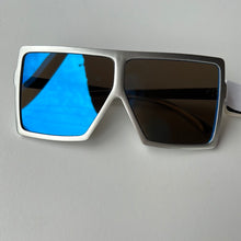 Load image into Gallery viewer, Polarized sunnies
