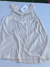 Load image into Gallery viewer, Ivory Candies Womens Tanks, Medium
