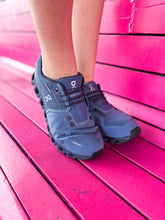 Load image into Gallery viewer, Gray On Cloud Shoes, 8.5
