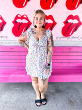 Load image into Gallery viewer, Lavender floral criss cross back dress
