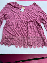 Load image into Gallery viewer, Rose Sonoma Womens Top, 1X
