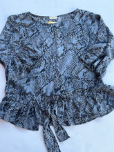 Load image into Gallery viewer, snakeskin oddi Womens Top, Large
