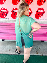 Load image into Gallery viewer, Mint Torrid Womens Top, 22/24
