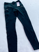 Load image into Gallery viewer, Black Lululemon Leggings, 8
