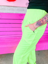 Load image into Gallery viewer, Windbreaker Joggers
