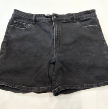 Load image into Gallery viewer, Black Zenana Shorts, 3XL
