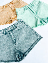 Load image into Gallery viewer, Acid Wash Color Denim Shorts

