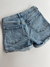 Load image into Gallery viewer, Denim Old Navy Shorts, 6
