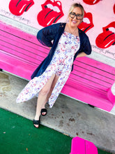 Load image into Gallery viewer, Navy Rue 21 Kimono, Large
