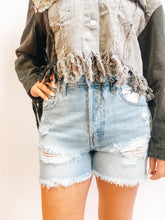 Load image into Gallery viewer, Zenana light wash distressed shorts

