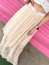 Load image into Gallery viewer, Ivory Eliza J Skirt, 6
