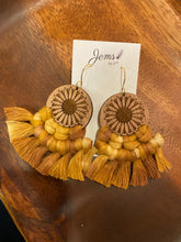 Load image into Gallery viewer, Jems by Jess Macrame

