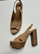 Load image into Gallery viewer, Tan GB Shoes, 9
