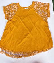 Load image into Gallery viewer, Mustard Umgee Womens Top, 2XL
