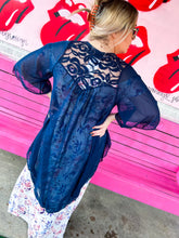 Load image into Gallery viewer, Navy Rue 21 Kimono, Large
