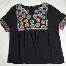 Load image into Gallery viewer, Black Entro Womens Top, XL
